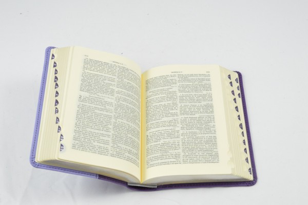  Biblie mica din piele, cuv. Isus rosu,cu index