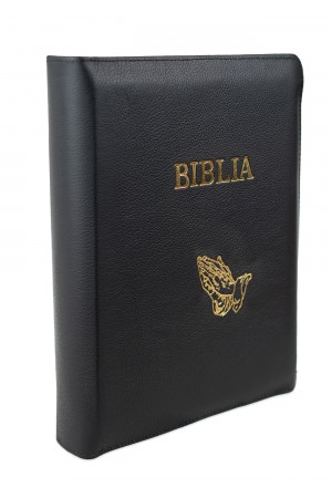 Biblia de studiu inductiv (trad. D. Cornilescu), piele naturala, neagra, fermoar, simbol maini in rugaciune, margini aurii